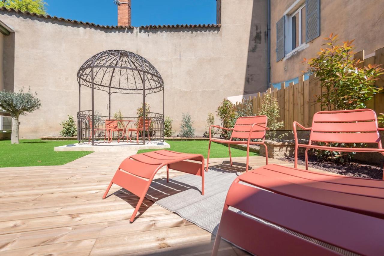 Le Boho . Centre-Ville Macon . Proche Gare . Design . Neuf . Wifi . Climatisation . Confort Luaran gambar